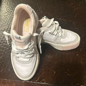 Puma sneakers size 6